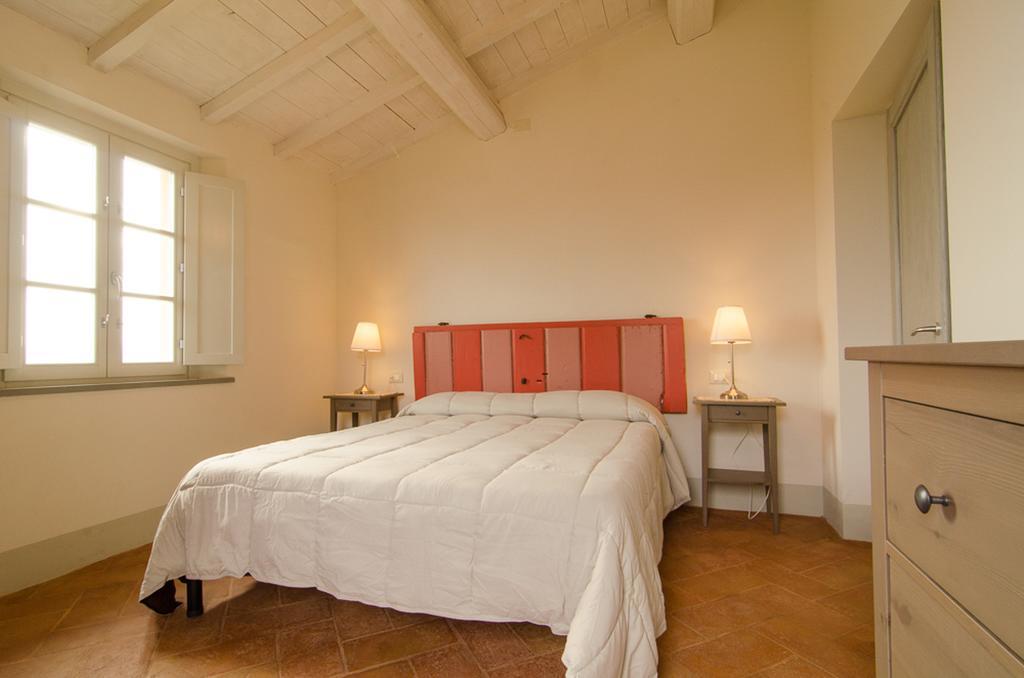 Borgo Fajani Guest House Terricciola Ngoại thất bức ảnh
